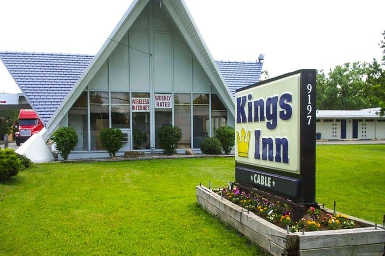 Kings Inn Cleveland Strongsville Exterior photo